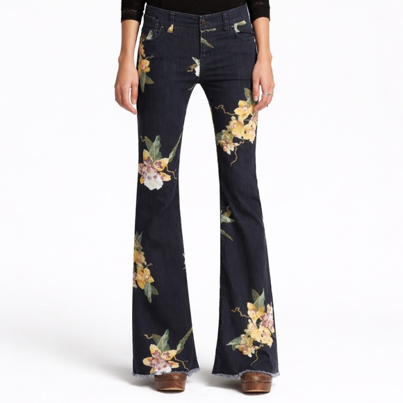 Free People Denim - 💕sold💕 Free People Just Float On floral flare jeans in the Miami Night Combo